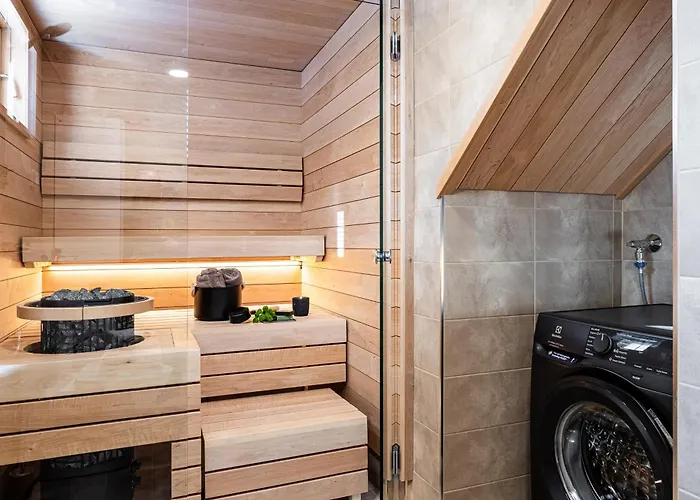 South Aurora By Hilla Levi